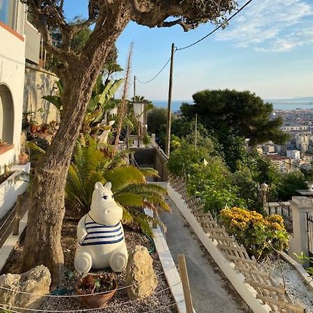 Superbe Appartement Grande Corniche Vue Sur Mer Nice A 4 Min Du Centre Ville Екстериор снимка