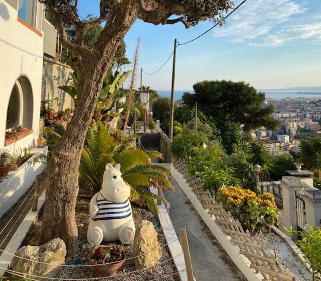 Superbe Appartement Grande Corniche Vue Sur Mer Nice A 4 Min Du Centre Ville Екстериор снимка